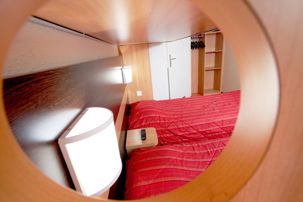 พรีมิเยร์ คลาส มหาวิทยาลัยเลอม็องตะวันตก Hotel เลอม็องส์ ภายนอก รูปภาพ